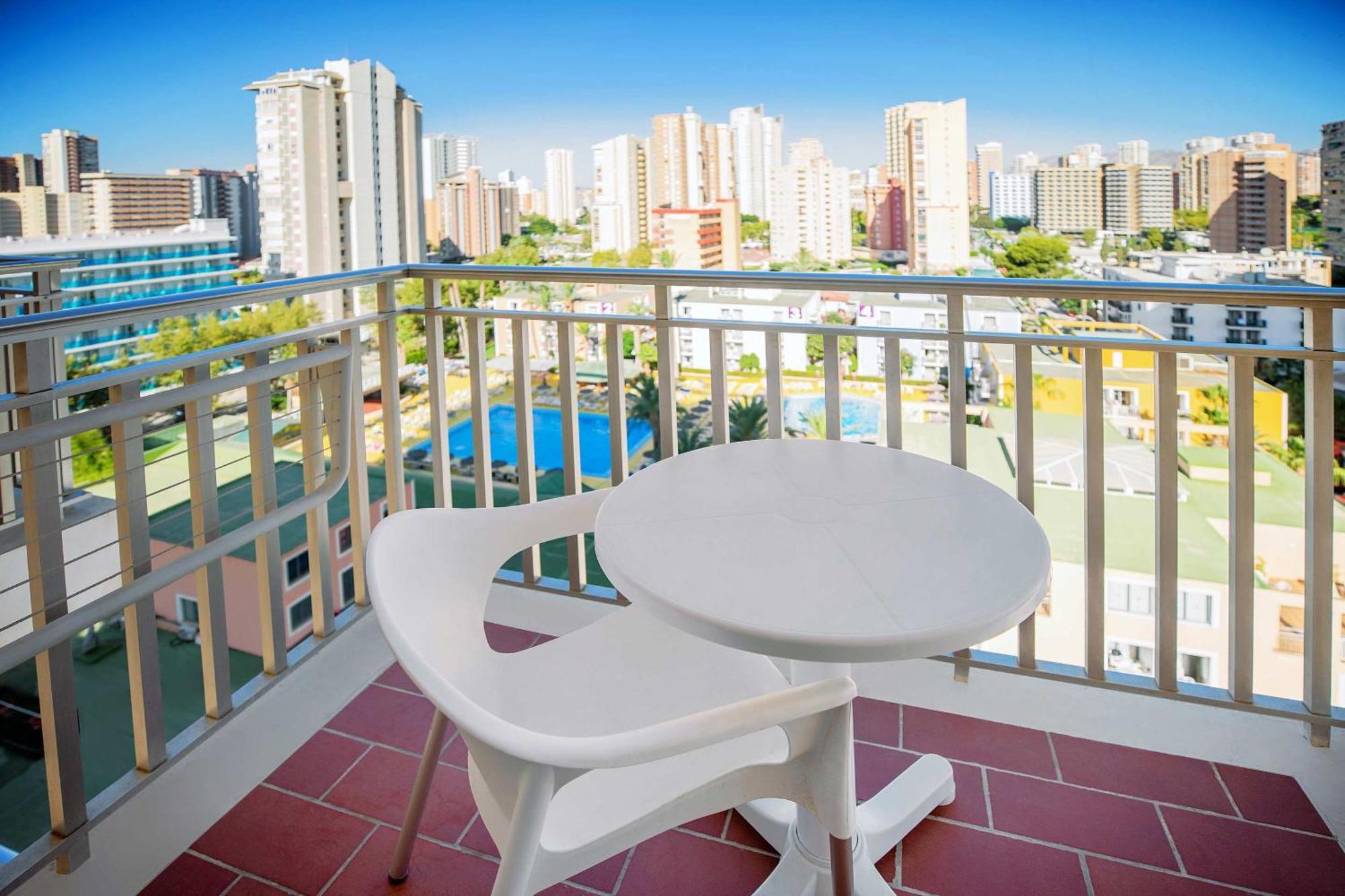 Hotel Servigroup Pueblo Benidorm Kamer foto