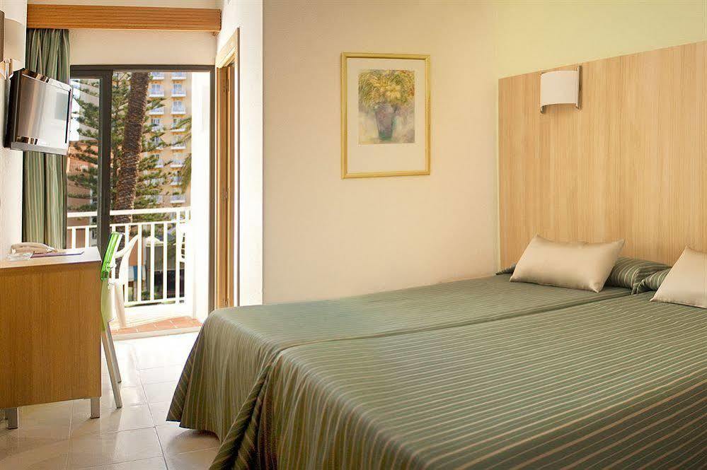 Hotel Servigroup Pueblo Benidorm Buitenkant foto